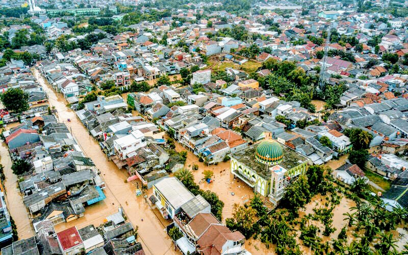 Banjir Jakarta Surut Dalam Sehari Anies Dicaci Maki, Banjir Parah ...